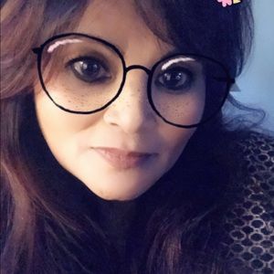 Meet your Posher, Teresita